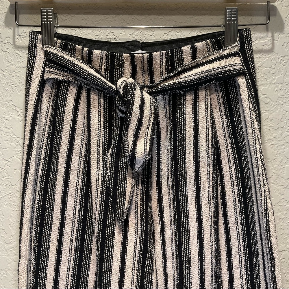 ZARA Crop Jogging Trousers Marine Stripes‎ - Picture 3 of 6